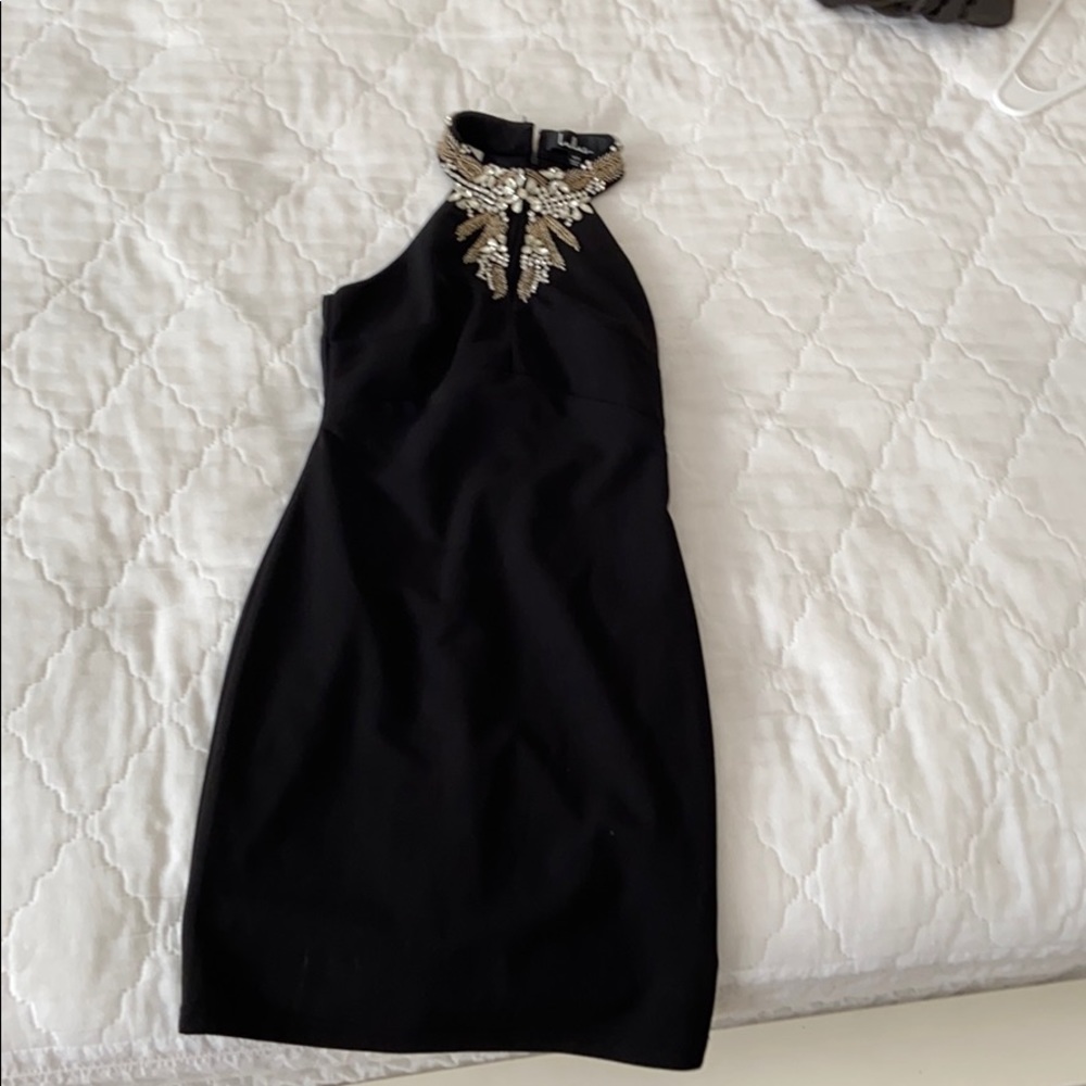 a black dress
